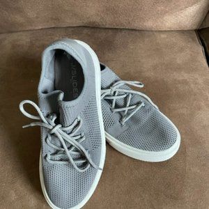 J/Slides NYC women's platform sneaker